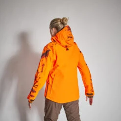 VESTE CHASSE SUPERTRACK FEMME RESISTANTE IMPERMEABLE ORANGE FLUO 500 -Camping Promotion Magasin veste chasse supertrack femme resistante impermeable orange fluo 500 2