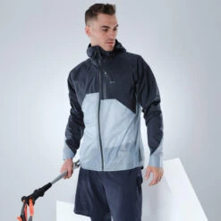 Quechua Veste Ultra Légère De Randonnée Rapide FH 900 Homme Bleu Grise. -Camping Promotion Magasin veste ultra legere de randonnee rapide fh 900 homme bleu grise 2